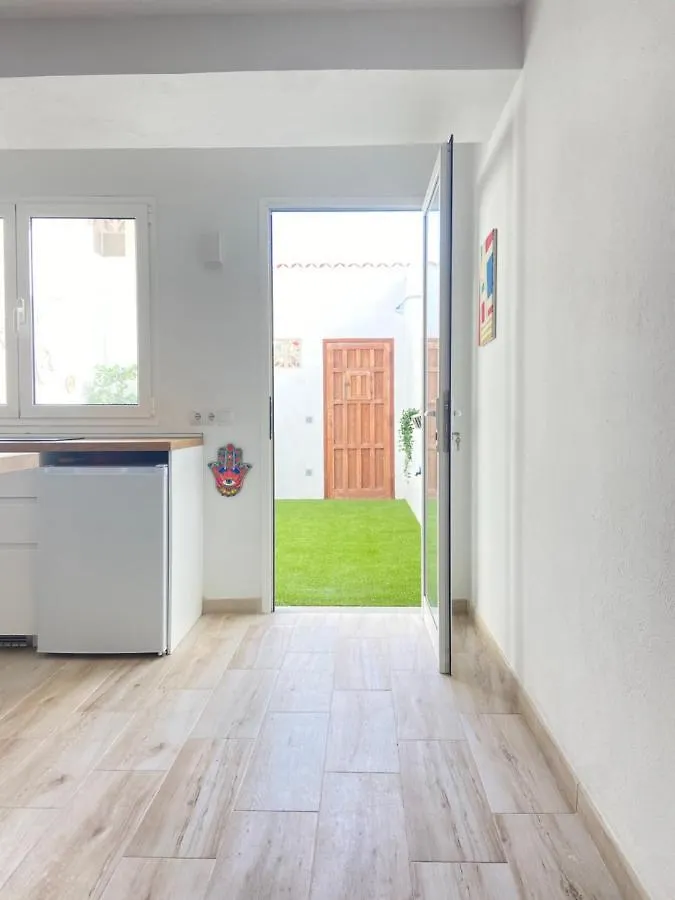Apartamento Casita Estrella Con Entrada Independiente Y Patio La Estrella  España