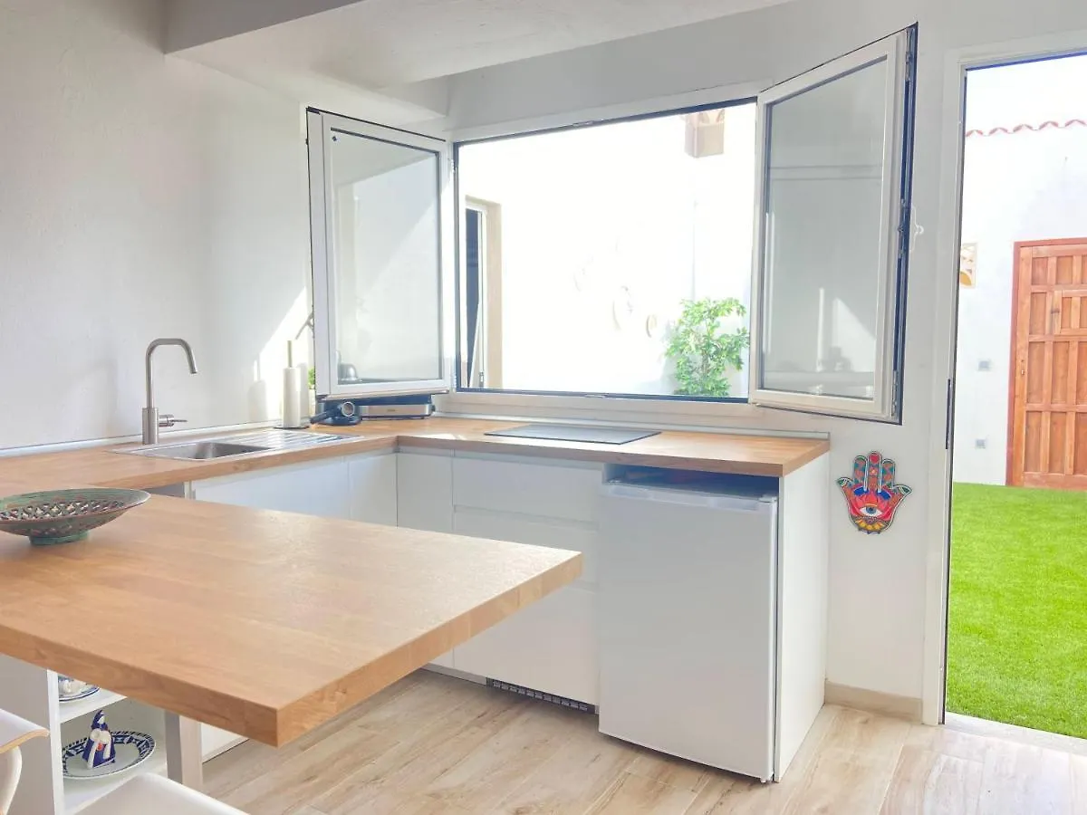 Apartamento Casita Estrella Con Entrada Independiente Y Patio La Estrella
